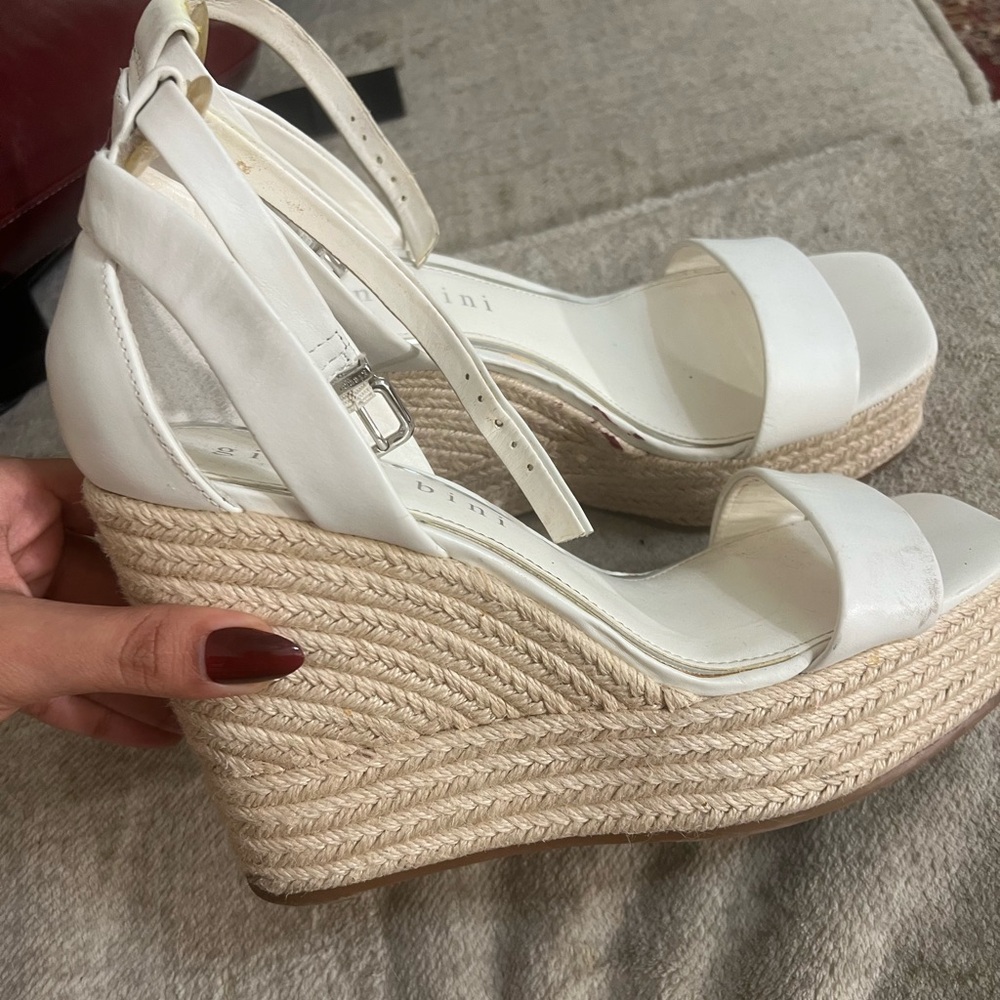 Giani Bernini White Espadrille Wedge Sandals size 9